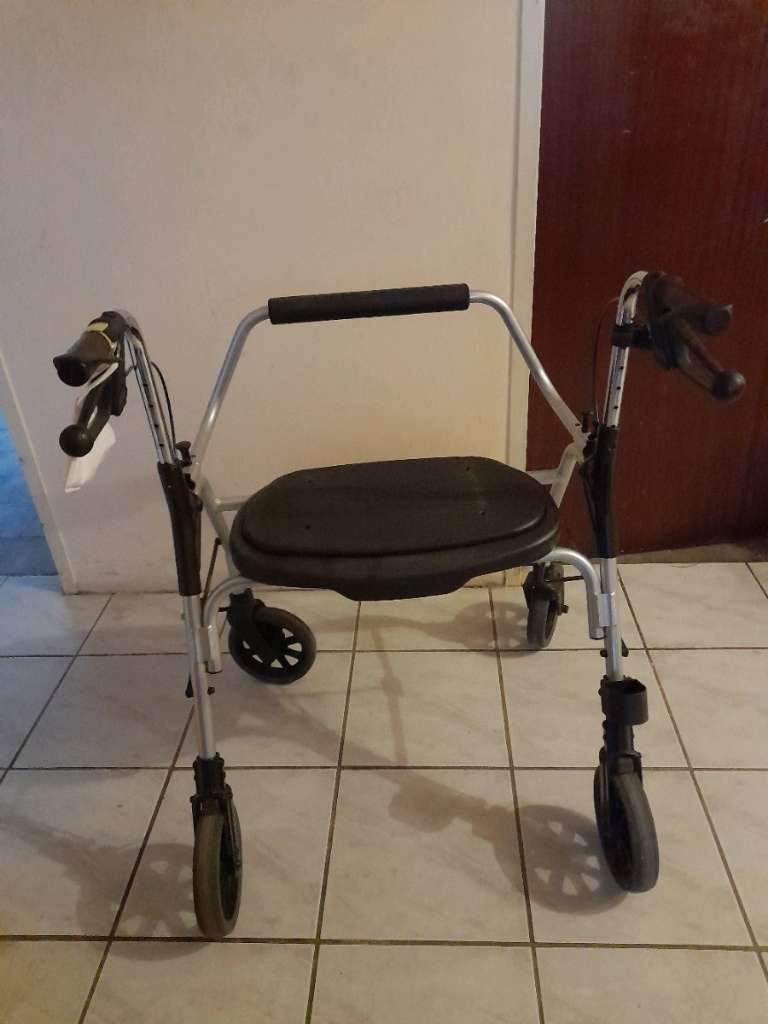 Wenig gebrauchter shops Rollator