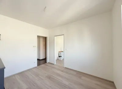Schön aufgeteilte 2-Zimmer-Wohnung bei U3 Hütteldorfer Str. / 10A Bus und Straßenbahnen 10, 46, 49, 52! – Bild 2
