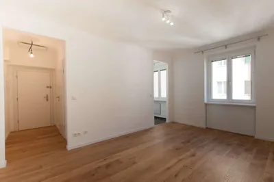 2 Zimmer Wohnung am Reumannplatz - U1 vor der Tür - von PRIVAT