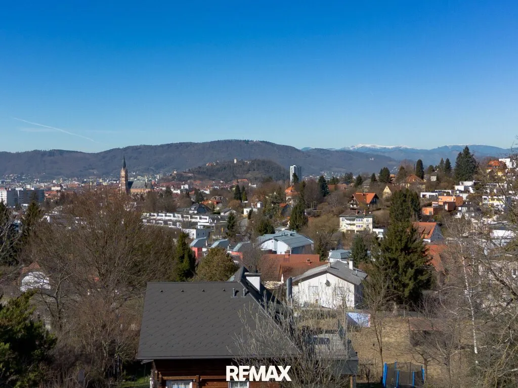 Entwickeltes Bauträgergrundstück in Grazer Bestlage mit herrlicher Aussicht auf die Stadt! - Widok 2