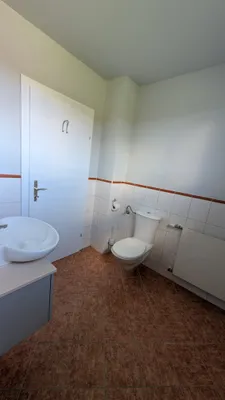 4-Zimmer-Wohnung mieten in Vöcklabruck – 107 m², € 1.490 – Bild 9 von 12