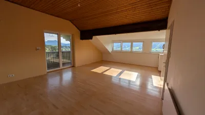 4-Zimmer-Wohnung mieten in Vöcklabruck – 107 m², € 1.490 – Bild 2 von 12
