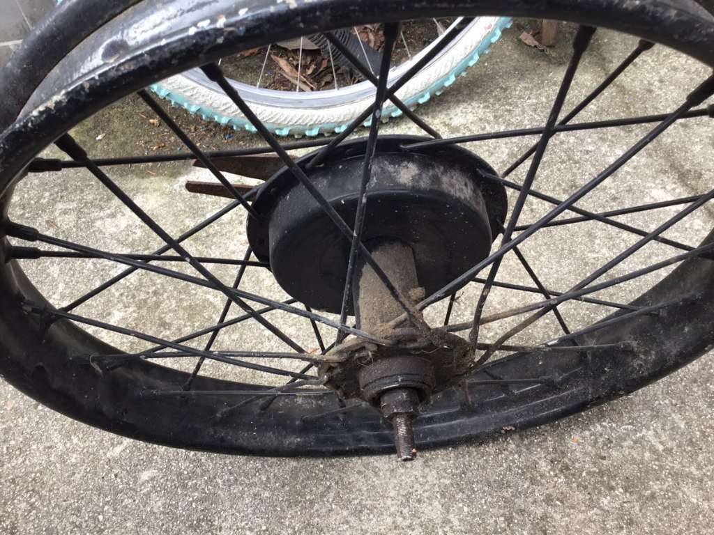 Oldtimermotorradfelgen 19" Halbnabe, 150mm Bremstrommel