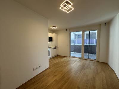 2 Zimmer-Wohnung im 2. OG mit Lift | ab sofort verfügbar – Bild 3
