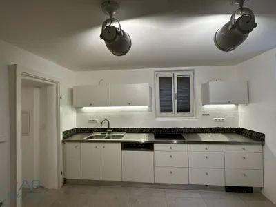 1-Zimmer-Gewerbeimmobilie mieten in Hallein – 22,19 m², € 453 – Bild 2 von 4