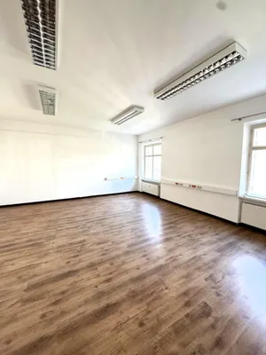 2-Zimmer-Gewerbeimmobilie mieten in Leoben – 96 m², € 827 – Bild 3 von 6