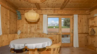 5-Zimmer-Haus kaufen in Kitzbühel – 162 m² – Bild 2 von 2