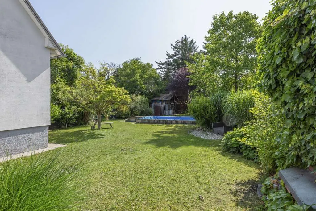Wunderbares Grundstück mit Abbruchobjekt, € 540.000,-, (1220 Wien
