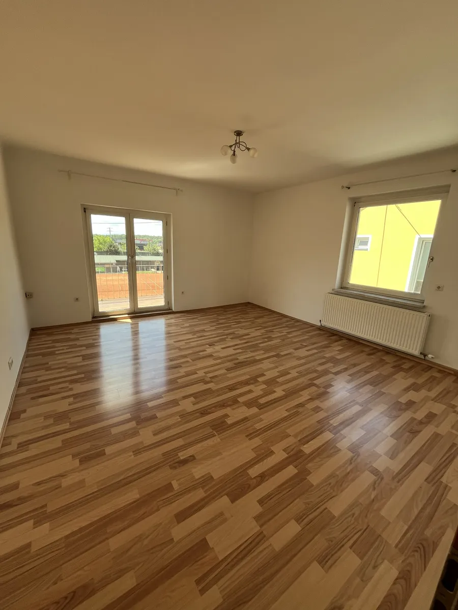 Wohnung. Schöne Aussicht in zentraler Lage - View 3