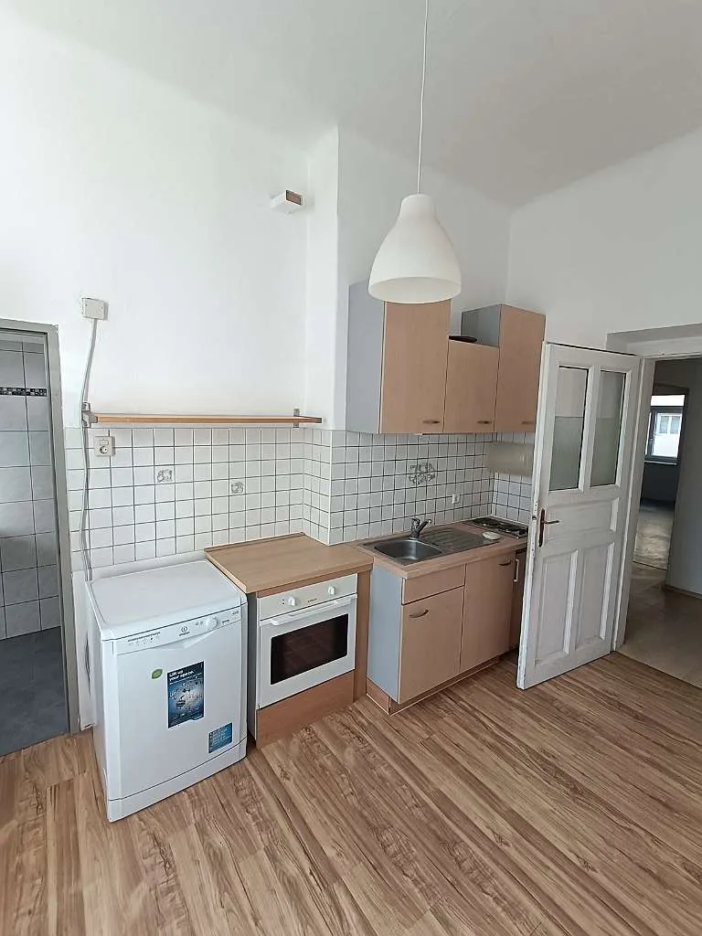 4 Zimmerwohnung in der Schönaugasse 107 (geeignet für eine 3er WG) - Widok 2