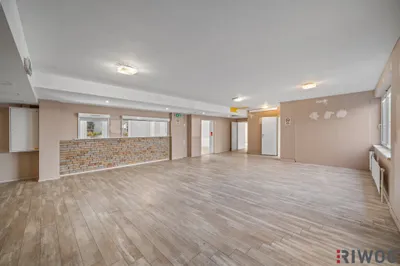 5-Zimmer-Gewerbeimmobilie mieten in Wien – 233 m², € 2.976 – Bild 2 von 14
