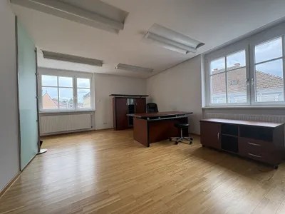 Gewerbeimmobilie mieten in Grieskirchen – 74 m², € 754 – Bild 6 von 13