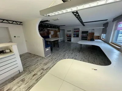 2-Zimmer-Gewerbeimmobilie mieten in Grieskirchen – 68 m², € 884 – Bild 4 von 6