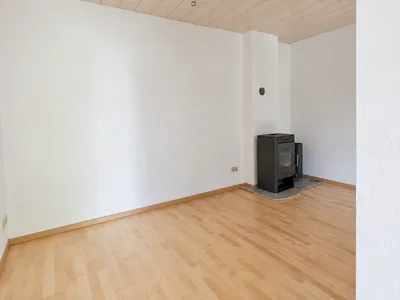 1-Zimmer-Wohnung mieten in Hallein – 35 m², € 725 – Bild 2 von 9