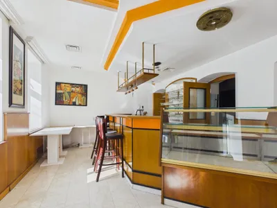Gewerbeimmobilie kaufen in Wien – 89 m², € 419.000