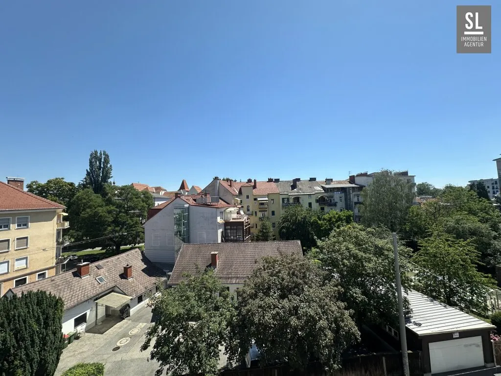Wohnen im Dachgeschoss! Mit z.T. besonderen Raumhöhen, Nähe Mur und Augarten - Ansicht 3