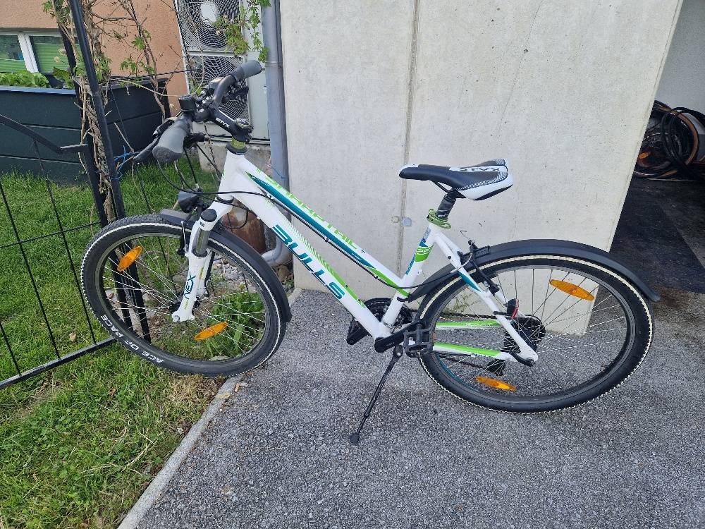CUBE Jugendfahrrad Fahrrad 26 Zoll guter Zustand Mountainbike,  225,-  (5421 Adnet) - willhaben