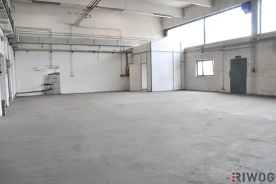 Gewerbeimmobilie mieten in Wien – 220 m², € 1.637