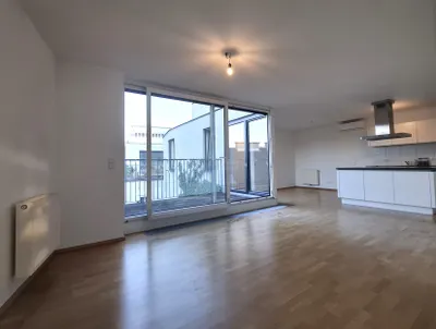 Ruheoase nahe Wien Mitte: Dachterrassenwohnung mit hofseitiger Terrasse - VIDEO verfügbar ! – Bild 2