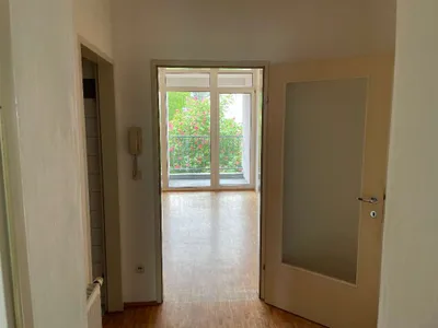 1-Zimmer-Wohnung mieten in Linz Land – 38 m², € 523 – Bild 2 von 8