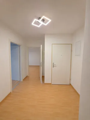 3-Zimmer-Wohnung mieten in Korneuburg – 68 m², € 965 – Bild 1 von 12