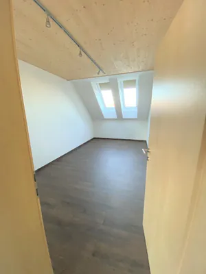 2-Zimmer-Wohnung mieten in Klagenfurt – 81 m², € 980 – Bild 4 von 7