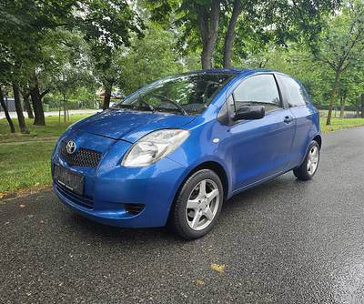 Toyota Yaris 1,3 VVT-i Linea Sol