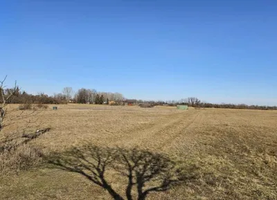 Immobilie kaufen in Baden – 3 945 m², € 600.000 – Bild 4 von 7