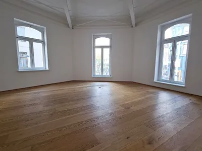 3-Zimmer-Gewerbeimmobilie mieten in Wien – 106 m², € 2.166