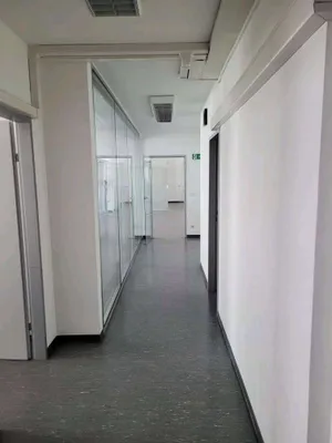 6-Zimmer-Gewerbeimmobilie mieten in Wien – 219 m², € 3.616 – Bild 22 von 23