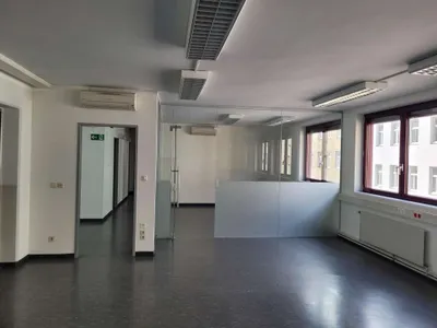 6-Zimmer-Gewerbeimmobilie mieten in Wien – 219 m², € 3.616 – Bild 15 von 23