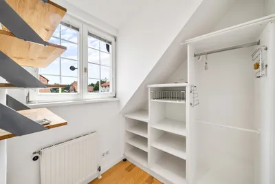 6-Zimmer-Haus mieten in Mödling – 270 m², € 4.195 – Bild 15 von 18