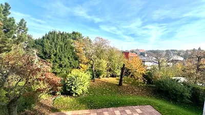 6-Zimmer-Haus mieten in Mödling – 270 m², € 4.195
