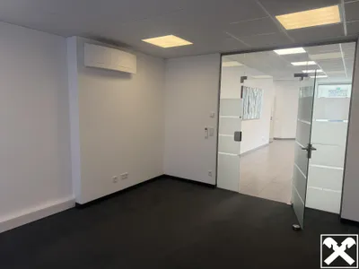 6-Zimmer-Gewerbeimmobilie mieten in Salzburg-Umgebung – 195 m², € 2.450 – Bild 4 von 5