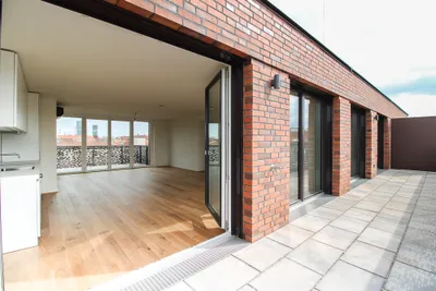 Exklusive 4-Zimmer-Wohnung im DG mit Terrasse und Balkon nahe Kardinal Nagl Platz - zu mieten in 1030 Wien