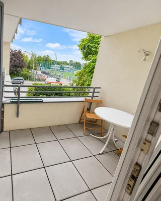 Hetzendorf - Helle 1-Zimmer-Wohnung mit Loggia in ruhiger Lage – Bild 2