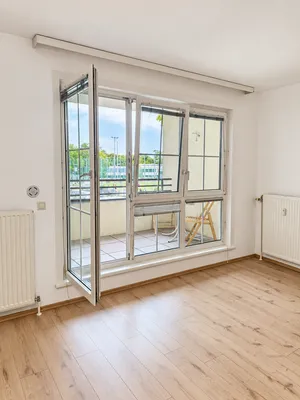 Hetzendorf - Helle 1-Zimmer-Wohnung mit Loggia in ruhiger Lage