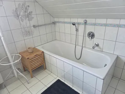 5-Zimmer-Haus kaufen in Vöcklabruck – 110 m², € 345.000 – Bild 7 von 13