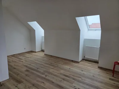 1-Zimmer-Wohnung mieten in Korneuburg – 30 m², € 570 – Bild 1 von 6