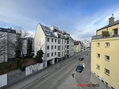 UNBEFRISTET - Helle 3-Zimmer Altbauwohnung 2. Stock ohne Lift – Bild 3