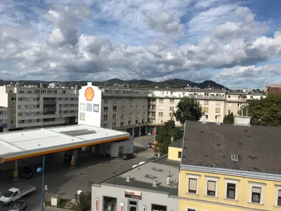 5-Zimmer-Wohnung mieten in Wien – 127 m², € 2.100 – Bild 3 von 5