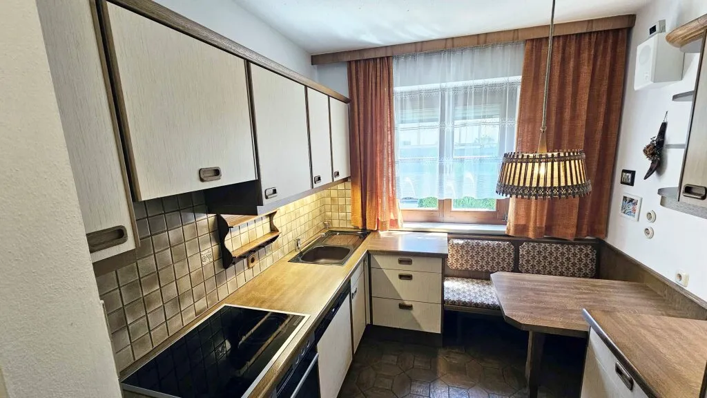 Schöne Wohnung mit Stellplatz, Zentrum Kufstein – pohled 2