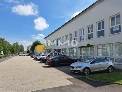 6-Zimmer-Gewerbeimmobilie mieten in Linz Land – 411 m², € 2.877 – Bild 14 von 14