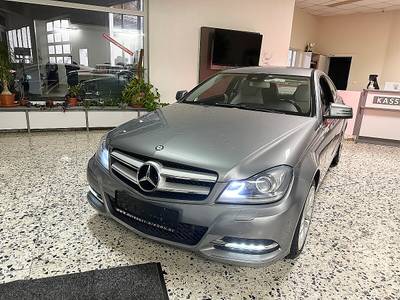 Mercedes-Benz C-Klasse C 220 CDI BlueEfficiency Coupe Aut.*Navi*Bi-Xen...