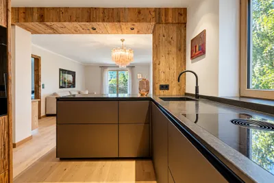 2-Zimmer-Wohnung mieten in Kitzbühel – 50 m², € 2.145 – Bild 3 von 7