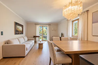 2-Zimmer-Wohnung mieten in Kitzbühel – 50 m², € 2.145 – Bild 2 von 7