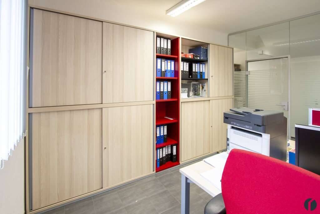 Modernes Büro/Praxis – pohled 3