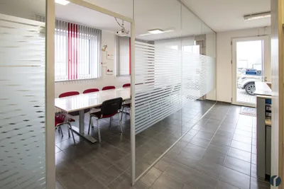 3-Zimmer-Gewerbeimmobilie mieten in Tulln – 119 m², € 1.300 – Bild 2 von 10