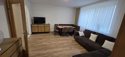 1-Zimmer-Wohnung mieten in Neunkirchen – 52 m², € 341