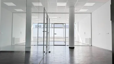 Gewerbeimmobilie mieten in Vöcklabruck – 75 m², € 1.227